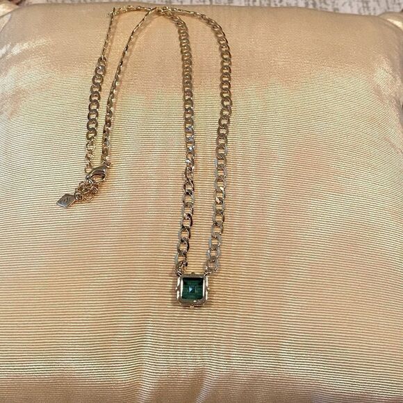 JOY DRAVECKY BIG ENERGY SOLITAIRE GREEN (EMERALD) CZ NECKLACE NWOT - Picture 6 of 6